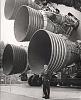     
: 486px-S-IC_engines_and_Von_Braun.jpg
: 466
:	69.9 
ID:	3374